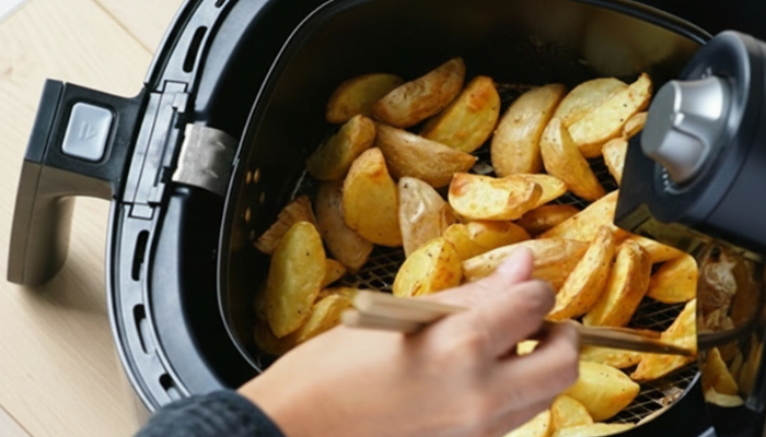 4 coisas que nunca deve colocar em sua air fryer