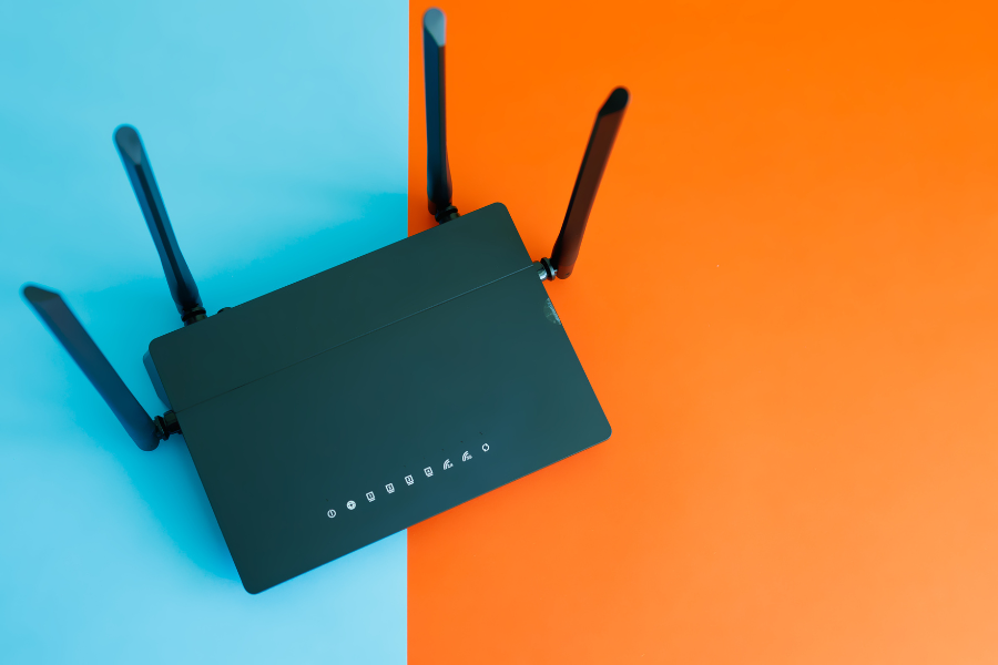 5 Objetos que Você Nunca Deve Colocar ao Lado do Seu Roteador Wi-Fi