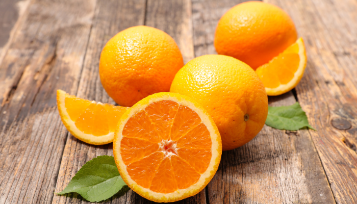 7 benefícios surpreendentes que a laranja oferece à sua saúde