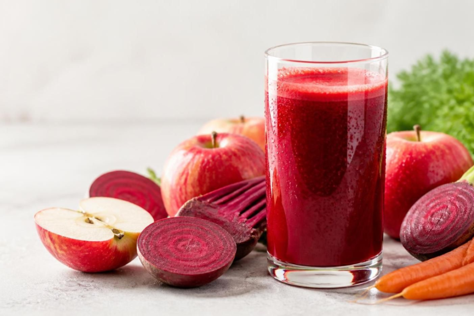 Suco de beterraba, maçã e cenoura: sabor e nutrição